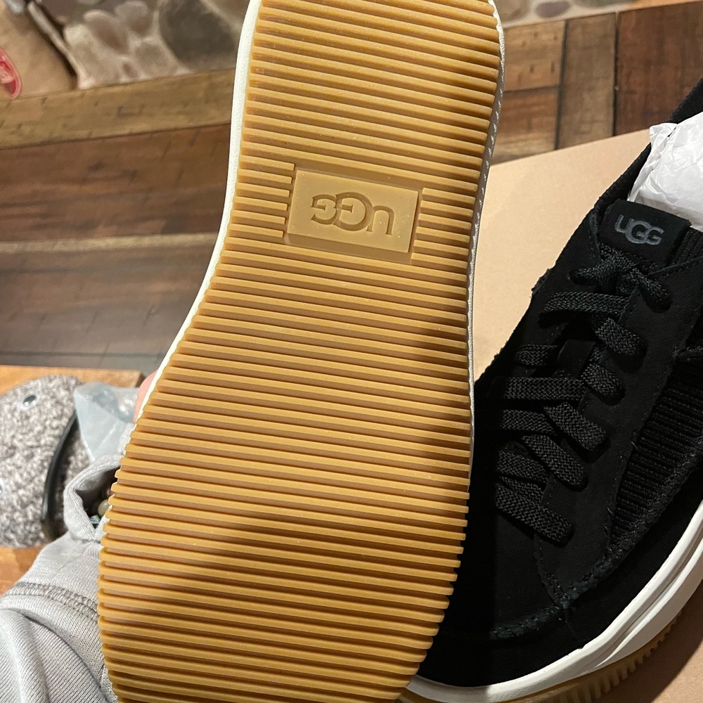 Brand new in box size 10 Ugg tennis shoes